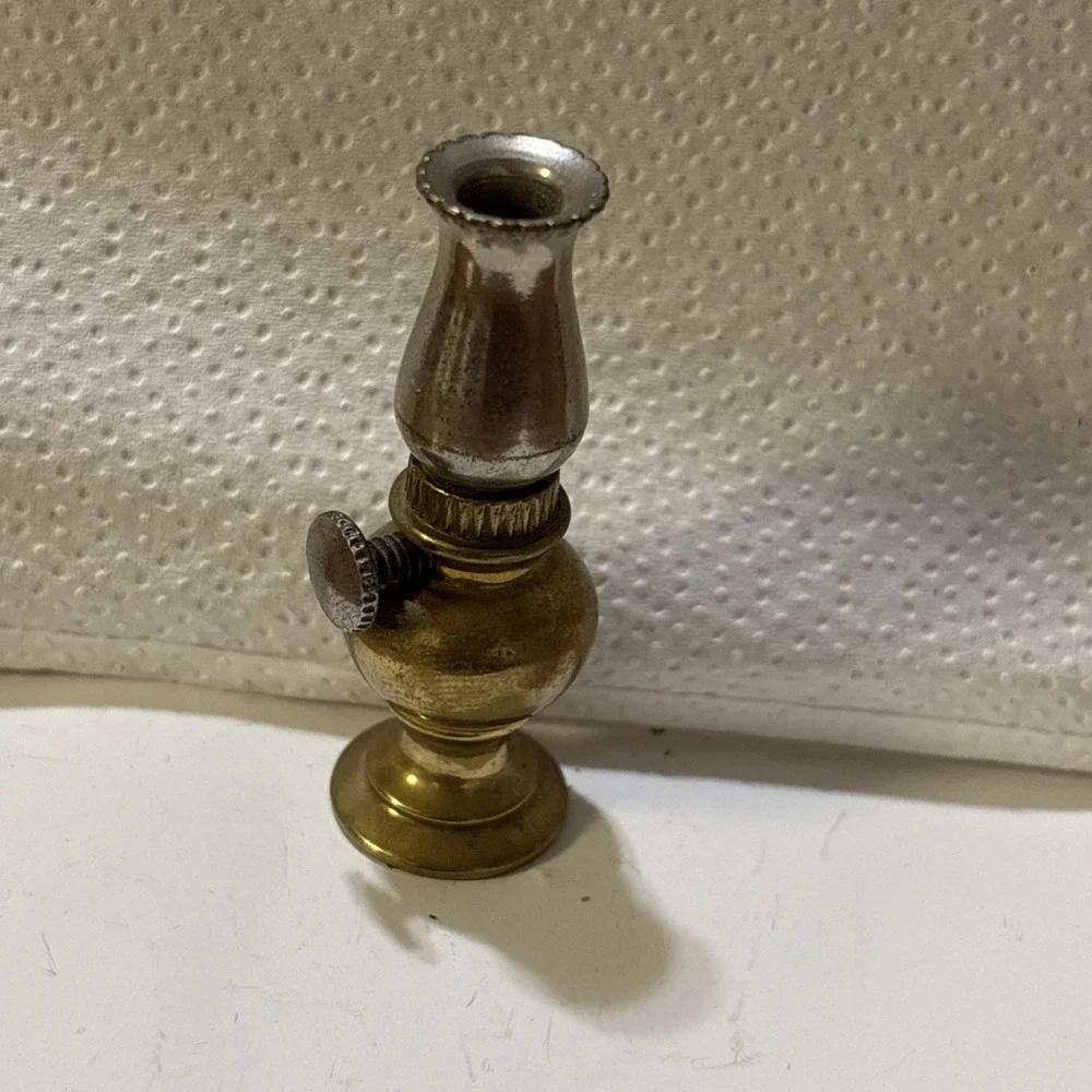Vintage brass miniature dollhouse small kerosene type lamp
